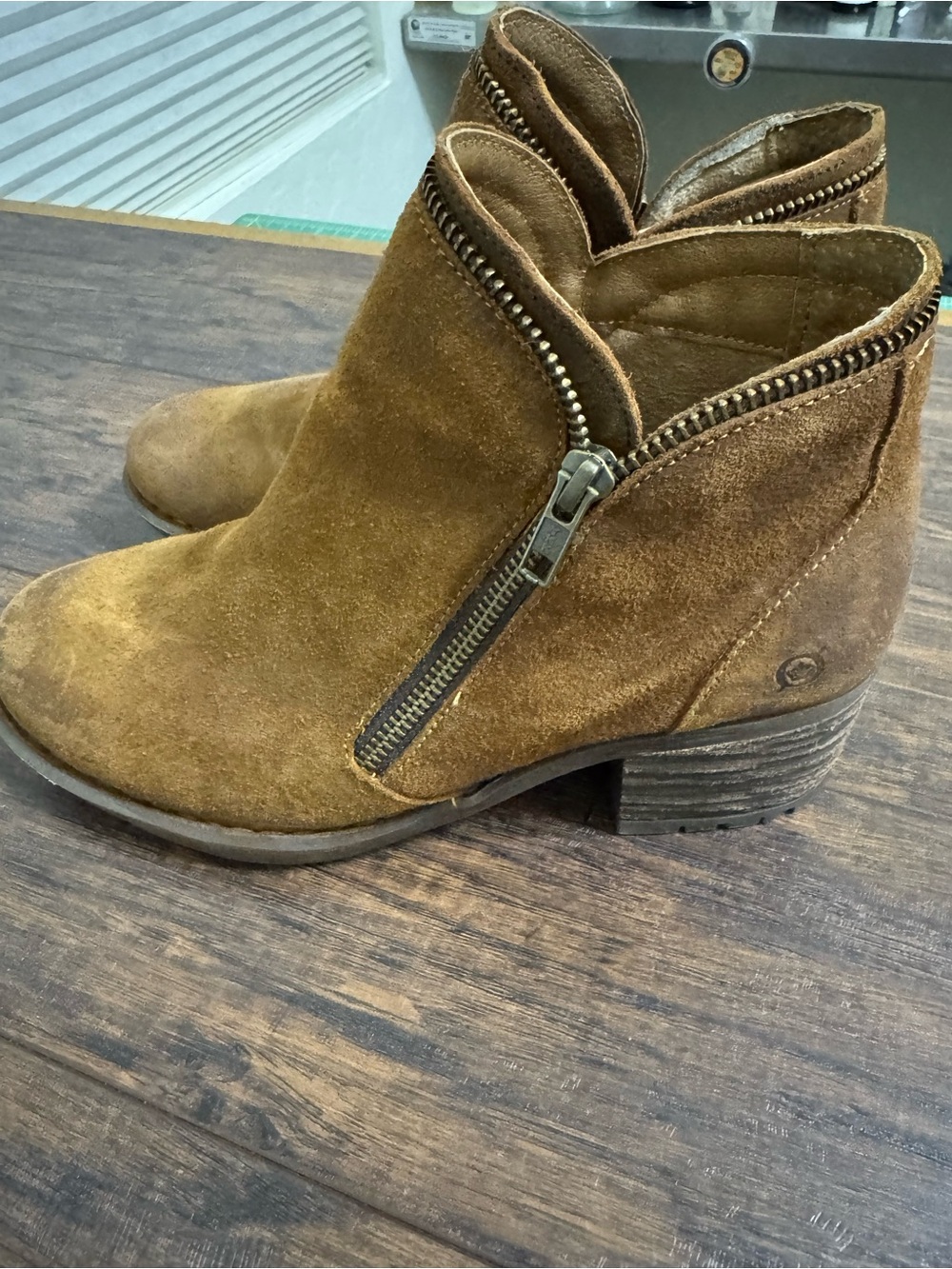 born montoro ll distressed brown suede ankle booties -size woman’s 8 /38-39